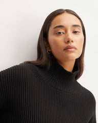 The Organic Cotton Ribbed Turtleneck | Black