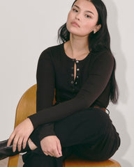 The Luxe Rib Henley | Black