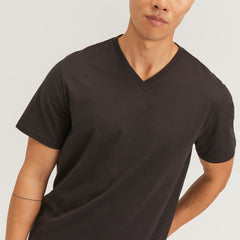 The Essential Organic V-Neck Tee | Vintage Black