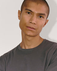 The Essential Organic Long-Sleeve Tee | Graphite