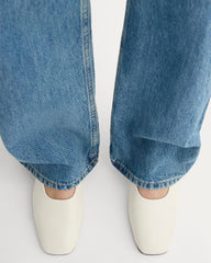 The Gallery Pump | Canvas