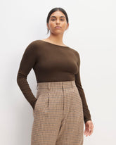 The Supima® Form Scoop-Back Tee | Cocoa