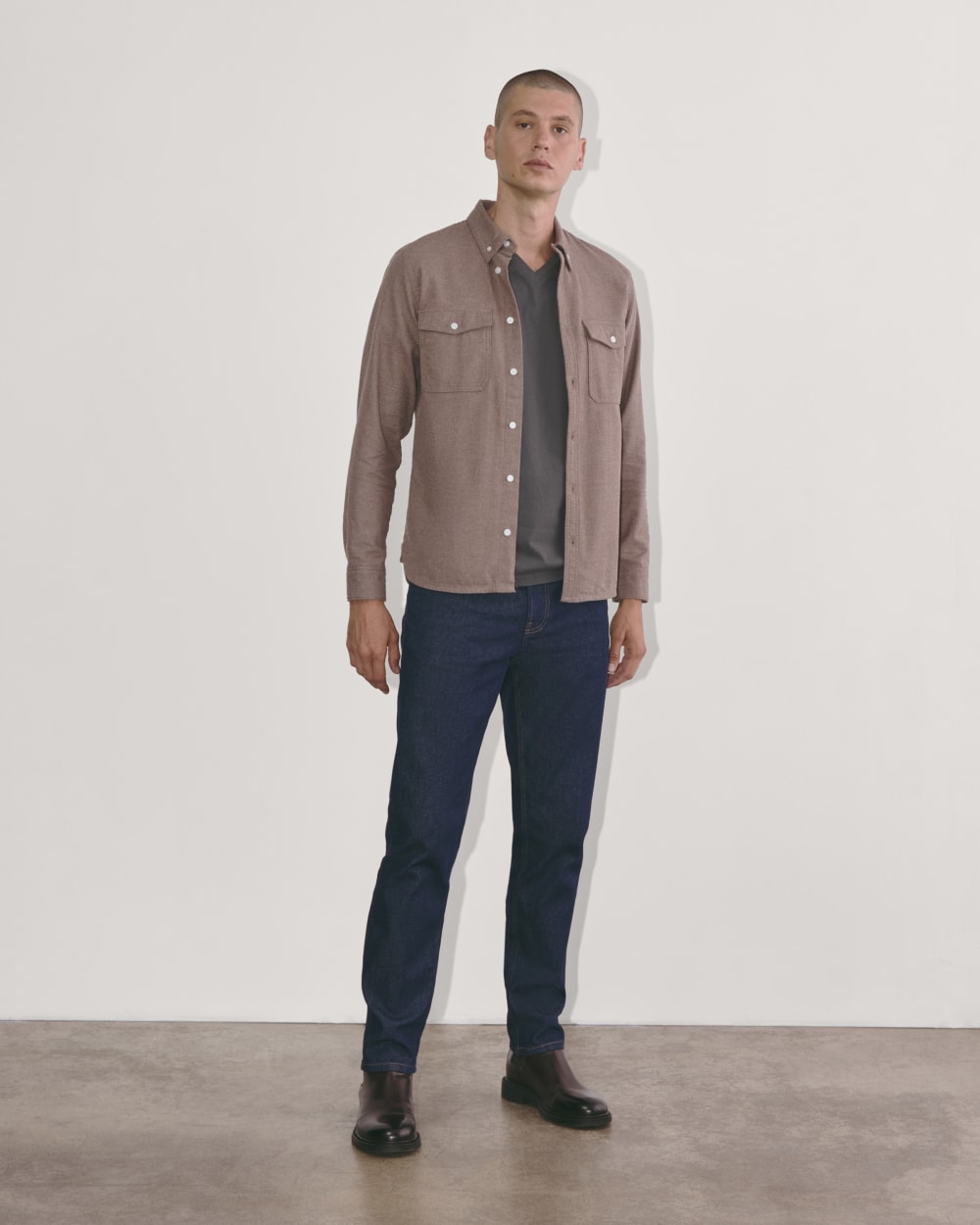 The Essential Organic V-Neck Tee | Graphite