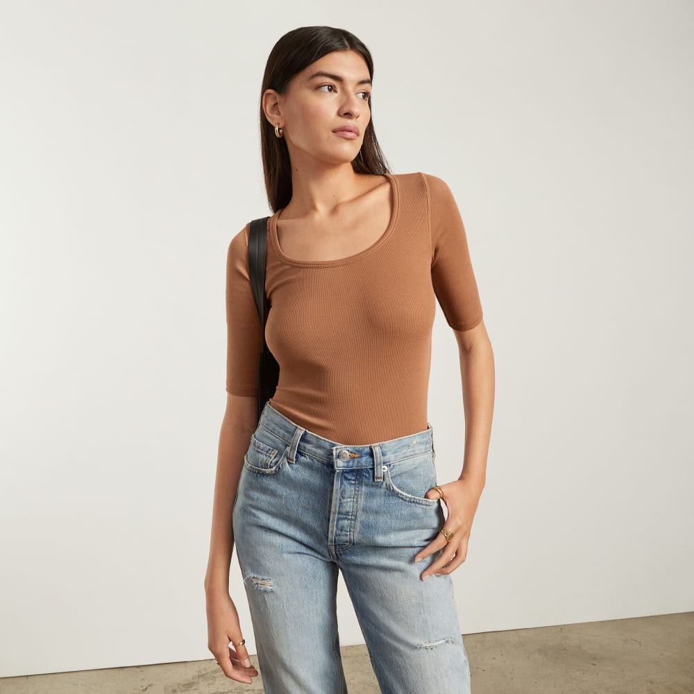 The Luxe Micro-Rib Scoop-Neck Tee | Tawny Brown