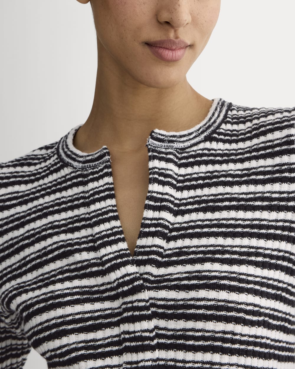 The Rib-Knit Short-Sleeve Henley | Bone / Black