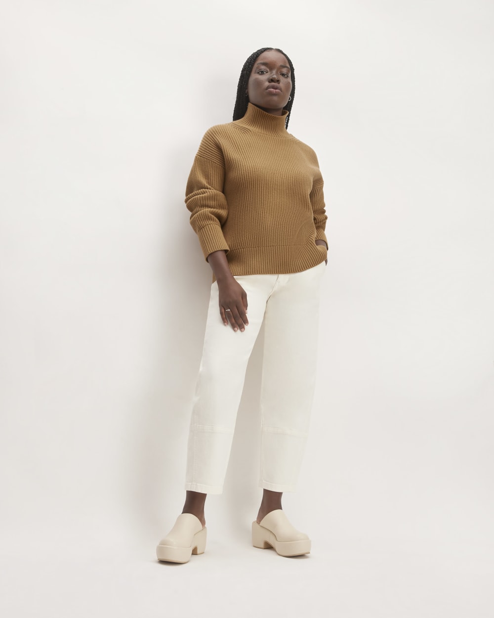 The Organic Cotton Ribbed Turtleneck | Toasted Coconut