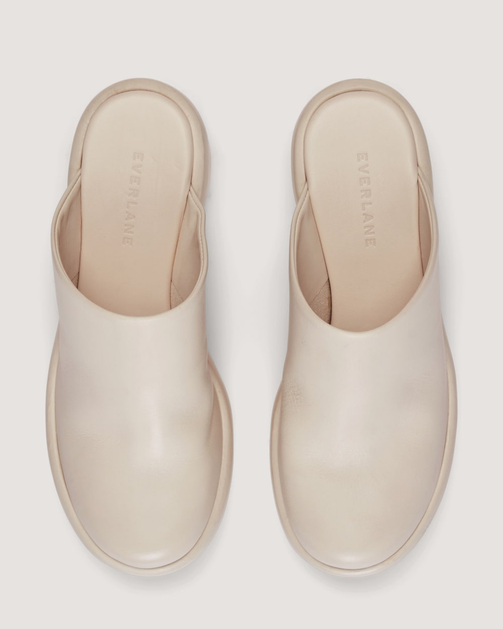 The Puffa Clog | Parchment