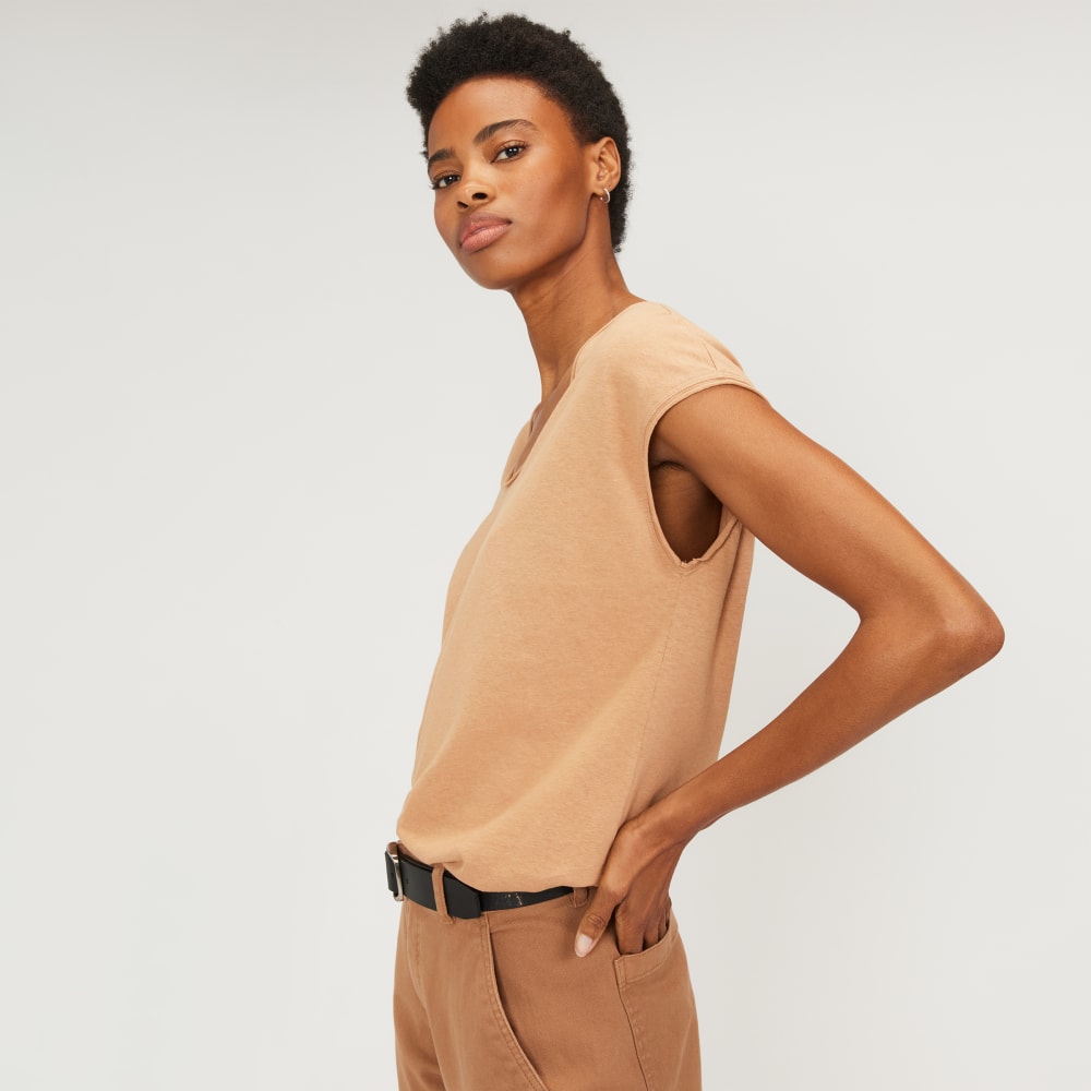 The Hemp Scoop-Neck Muscle Tee | Caramel