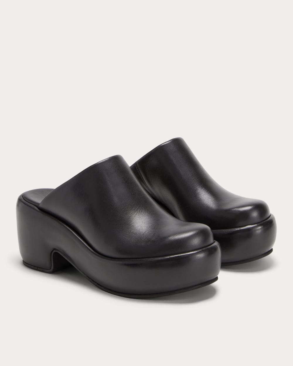 The Puffa Clog | Black