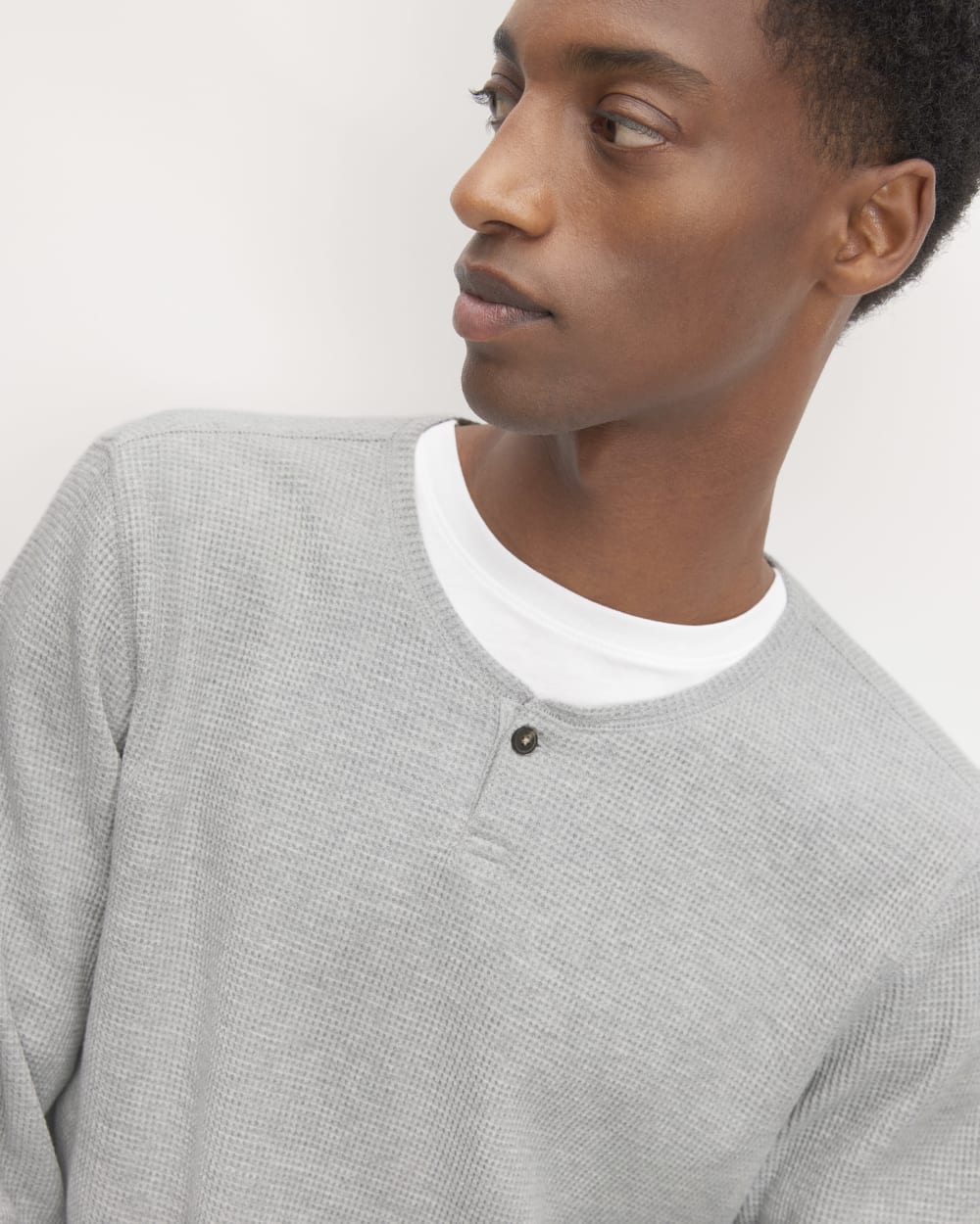 The Waffle Long-Sleeve Henley | Light Grey Donegal
