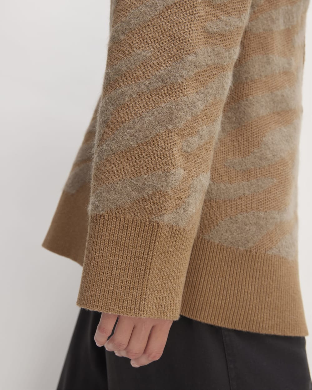 The Alpaca Tiger Jacquard Cardigan | Camel / Medium Brown