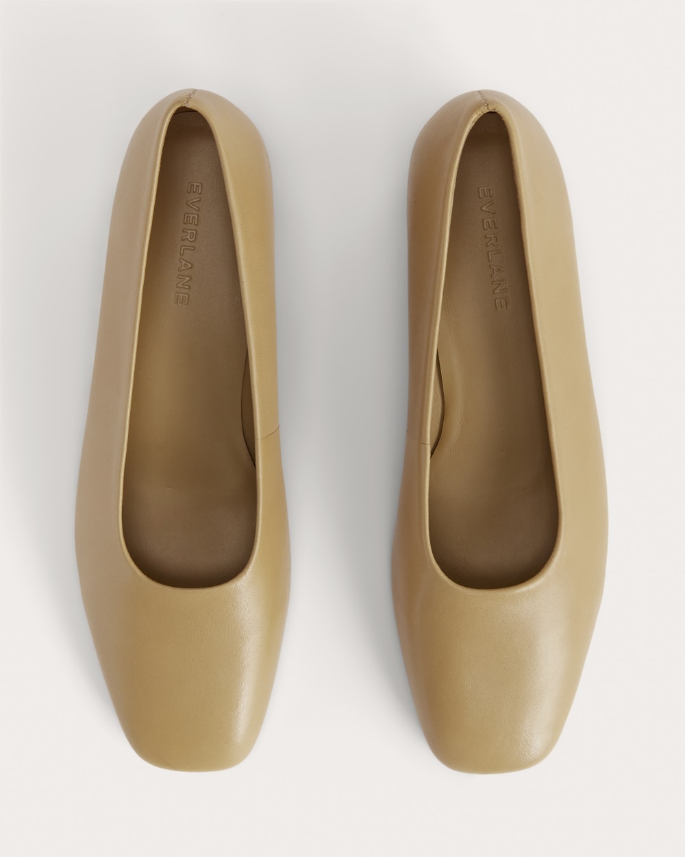 The Gallery Pump | Light Taupe