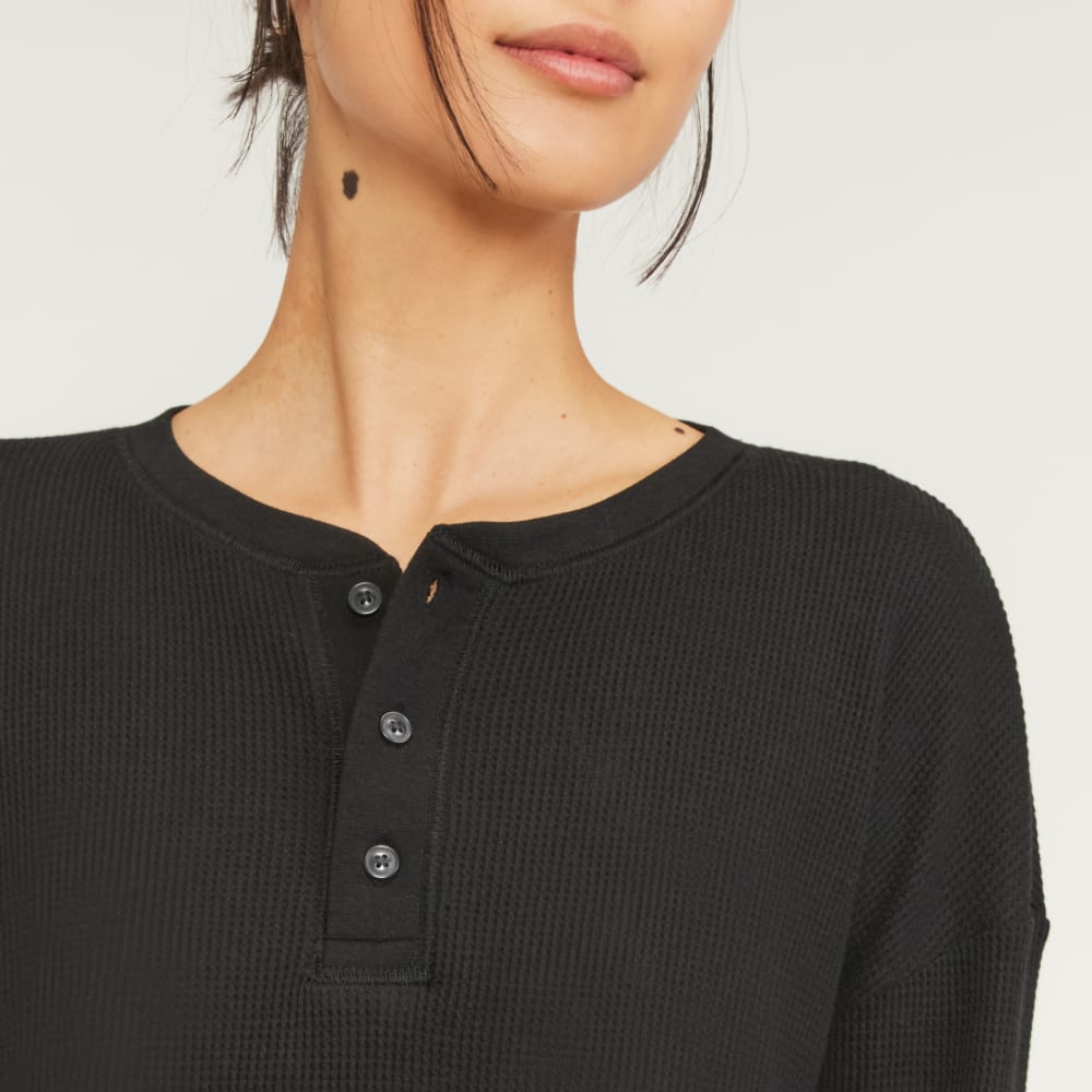 The Organic Cotton Waffle Henley | Black