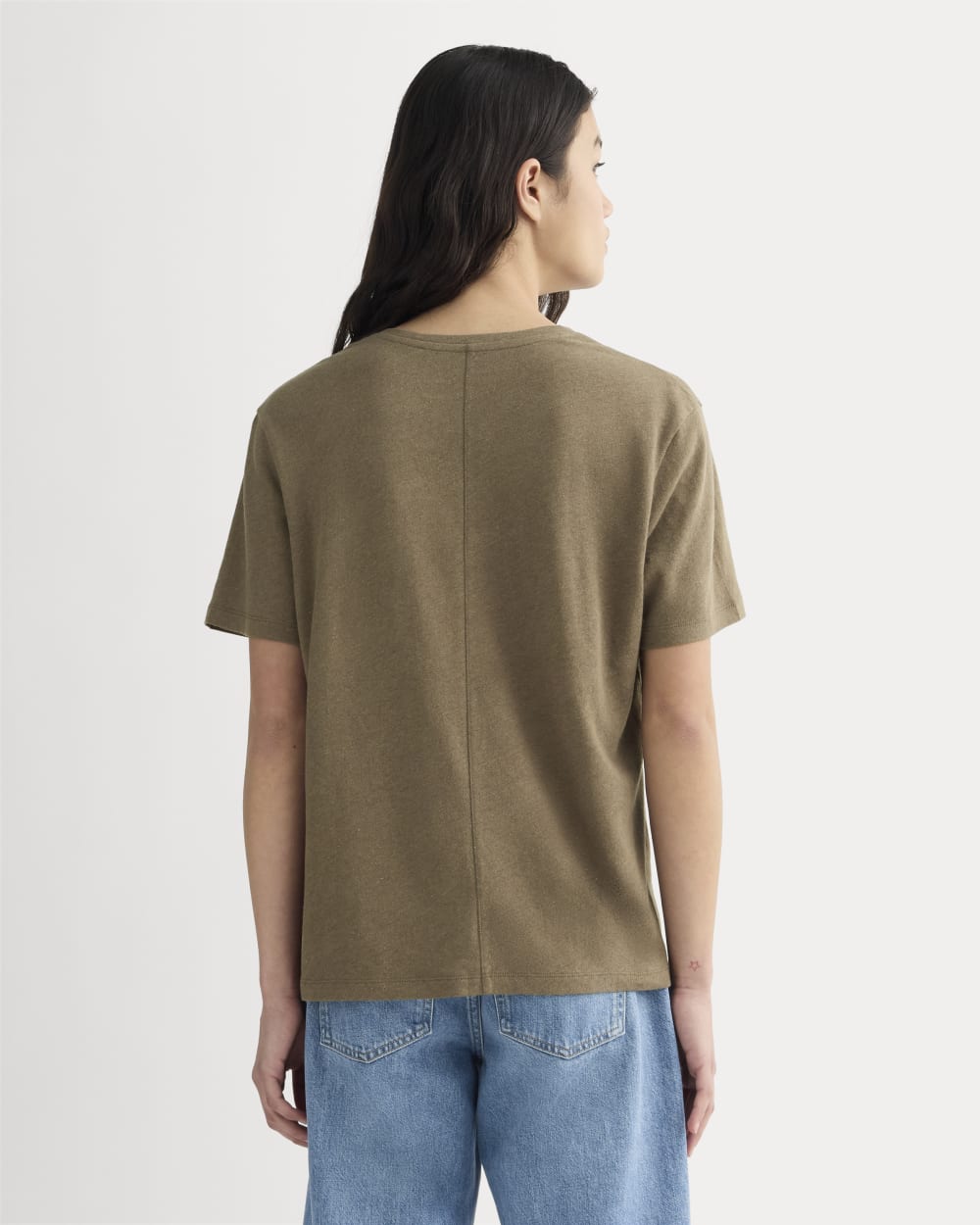 The Slouchy V-Neck Tee in Cotton Linen | Deep Taupe