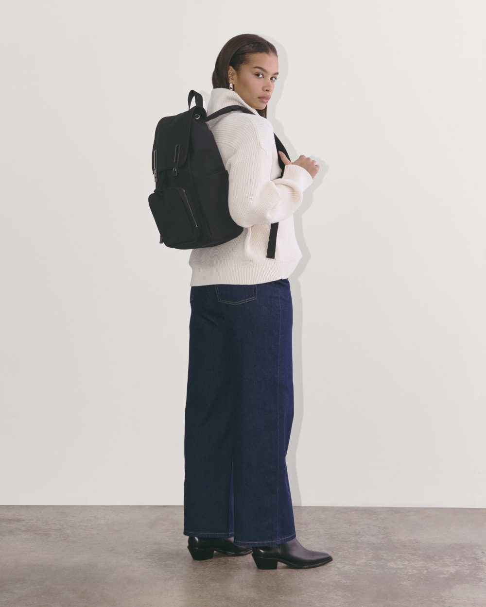The Canvas Backpack | Black