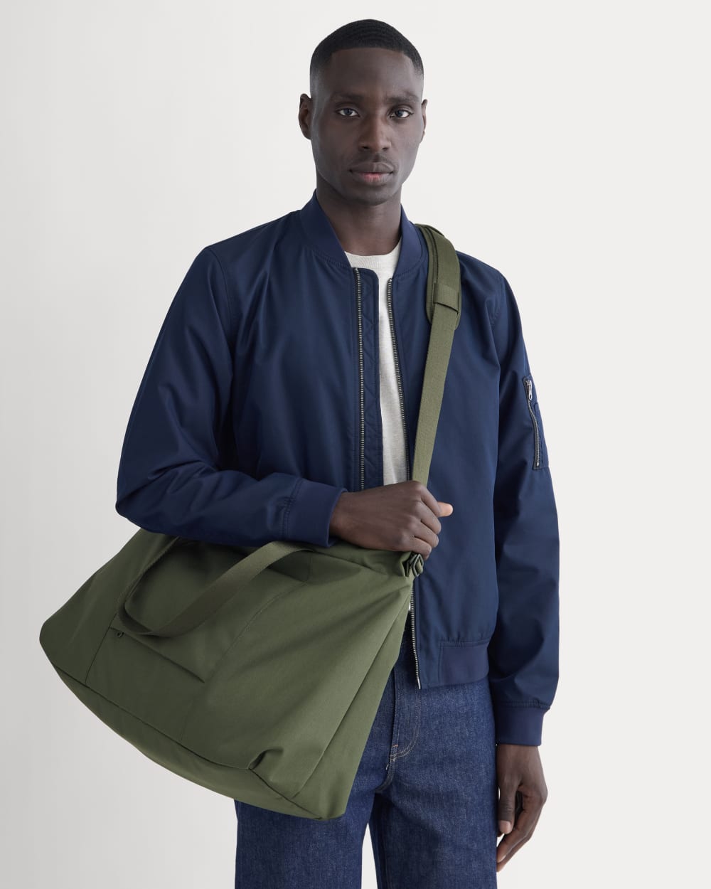 The ReNew Transit Weekender | Dark Forest