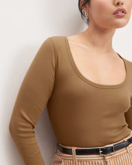 The Luxe Rib Long-Sleeve Scoop-Neck Tee | Toasted Coconut