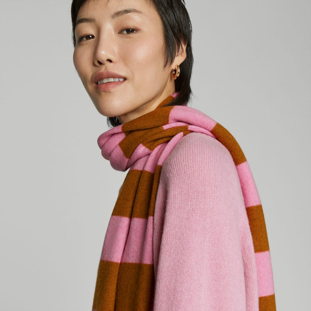 The Cashmere Scarf | Tapenade / Bubblegum