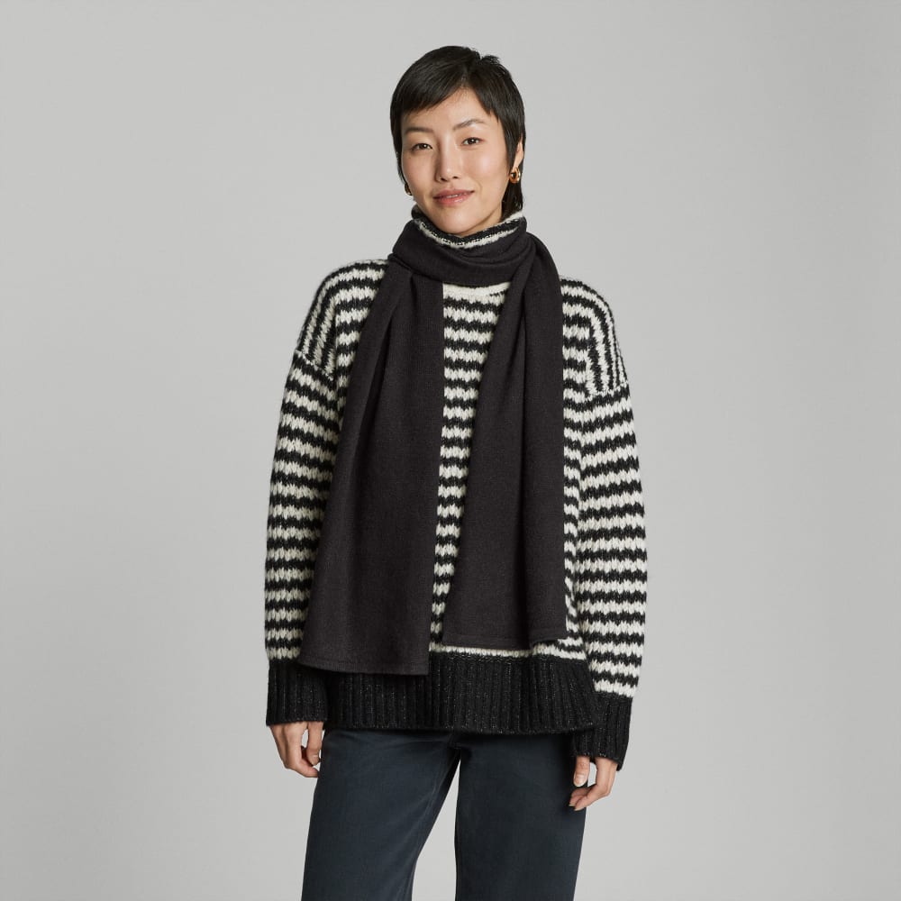 The Cashmere Scarf | Black