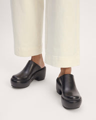The Puffa Clog | Black