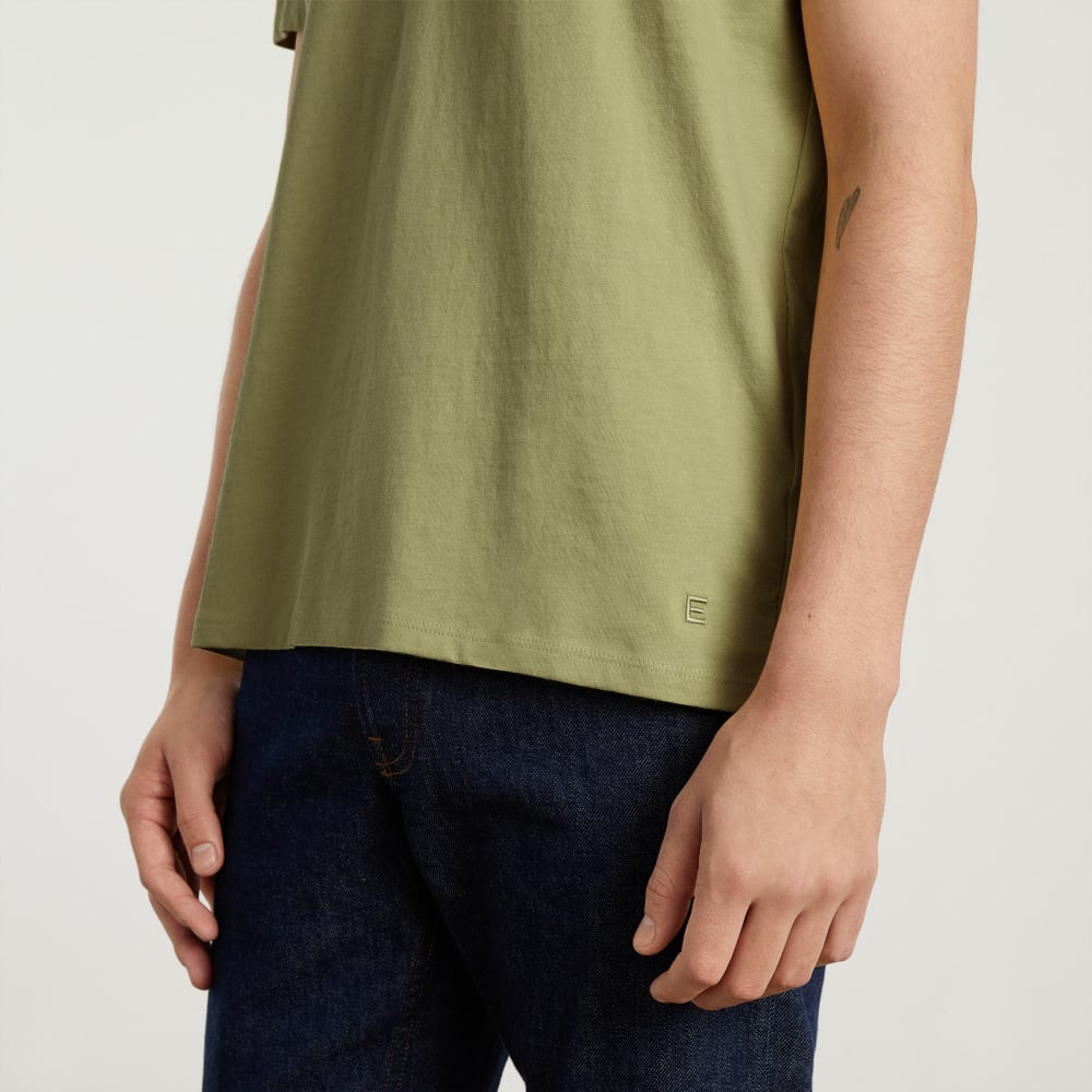 The Organic Cotton V-Neck Tee | Desert Palm