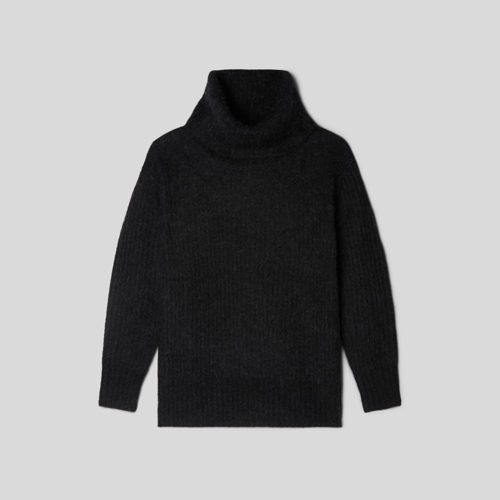 The Alpaca Oversized Turtleneck | Heathered Black