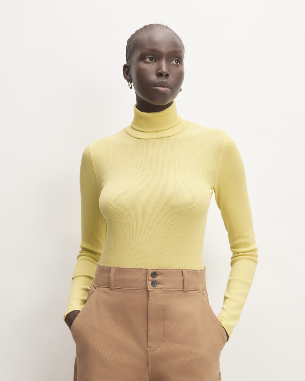 The Luxe Rib Turtleneck | Raffia