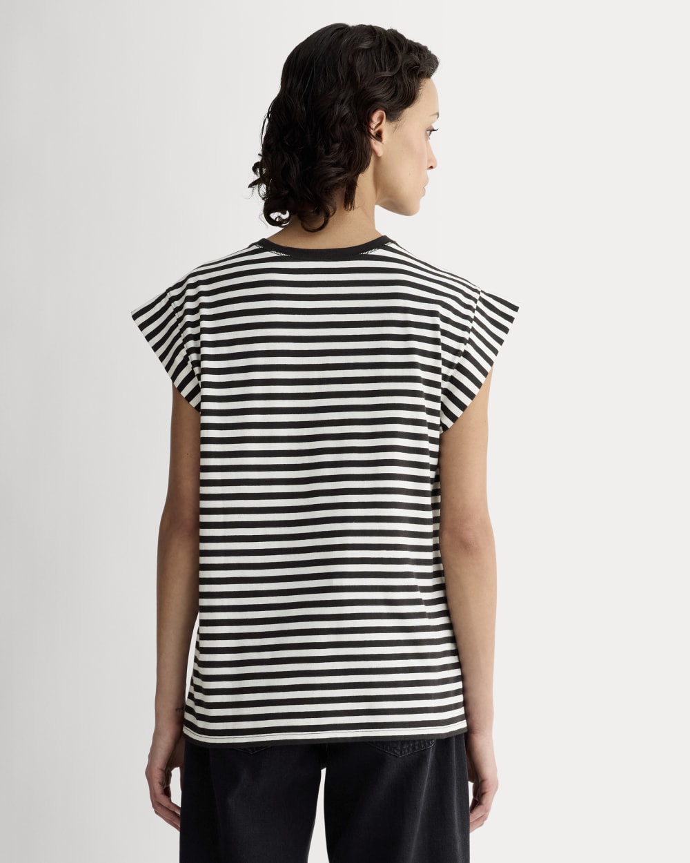 The Muscle Tee in Essential Cotton | Bone / Black