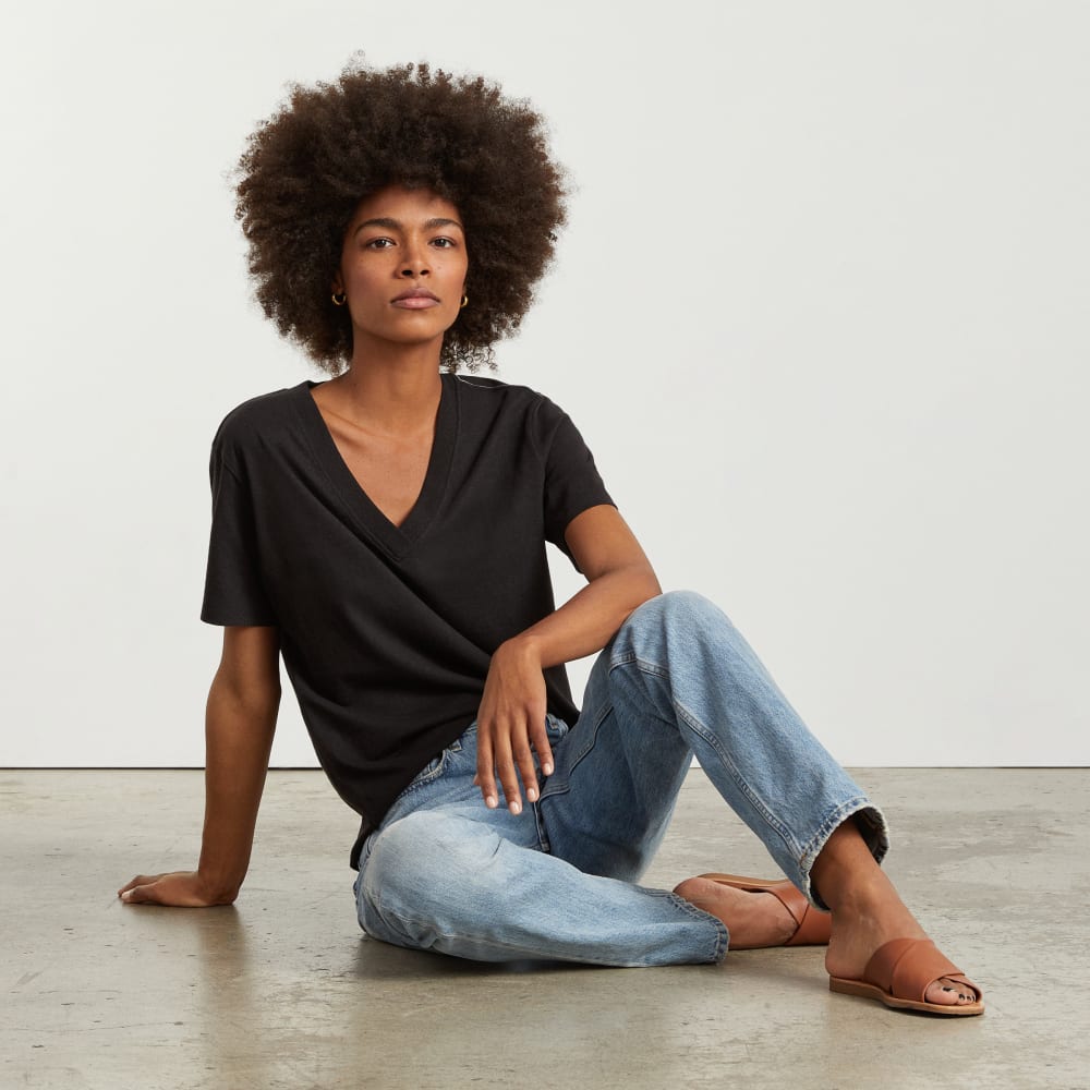 The Vintage V-Neck Hemp Tee | Black